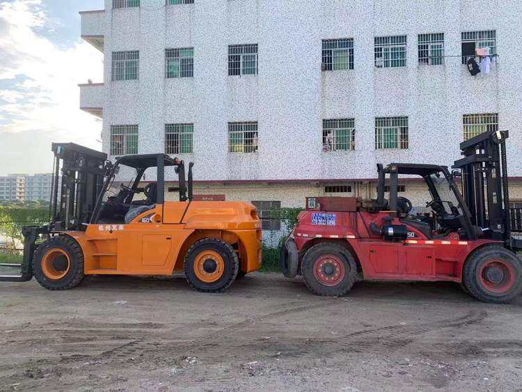 医院里有大型医疗设备需要移位，有没有专业的叉车出租服务？